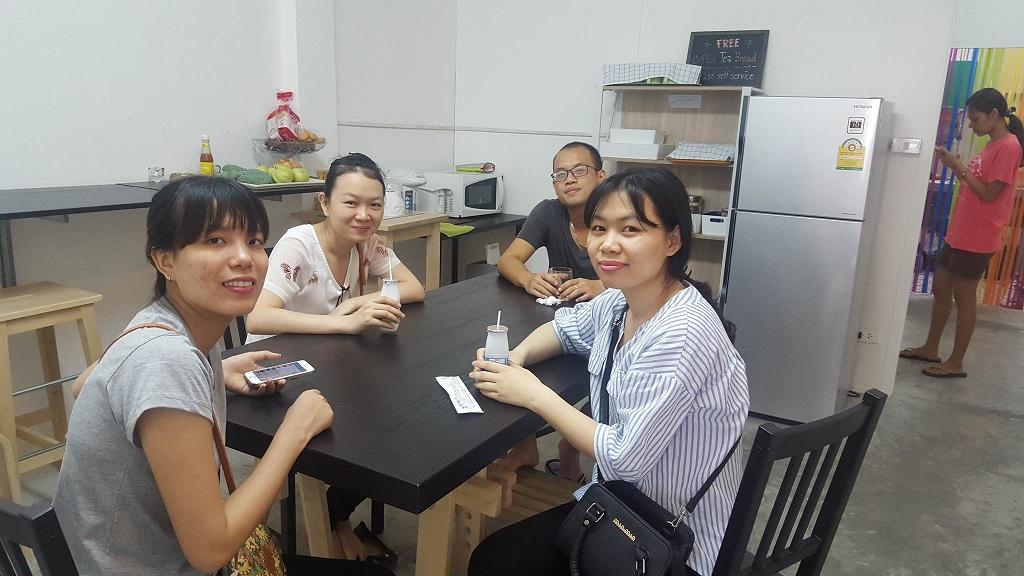 Green Home Hostel And Massage กรุงเทพมหานคร ภายนอก รูปภาพ