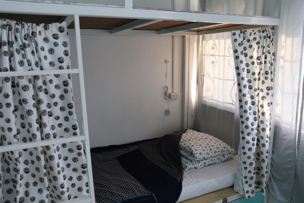 Green Home Hostel And Massage กรุงเทพมหานคร ภายนอก รูปภาพ